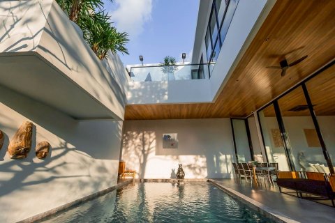 Chalet de 4 dormitorios en Kamala, Tailandia № 165339 - foto 19
