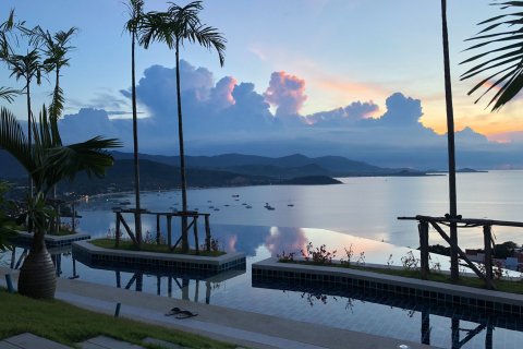 Apartamento de 2 dormitorios en Ko Samui, Tailandia № 163231 - foto 14