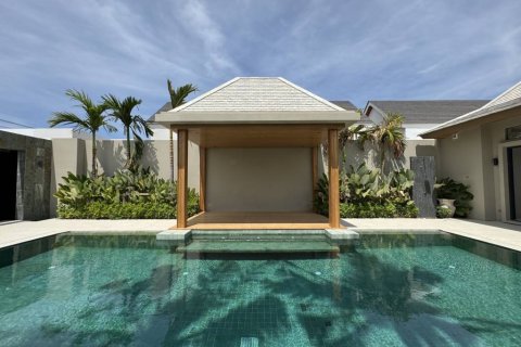 Chalet de 3 dormitorios en Surat Thani, Tailandia № 172941 - foto 4