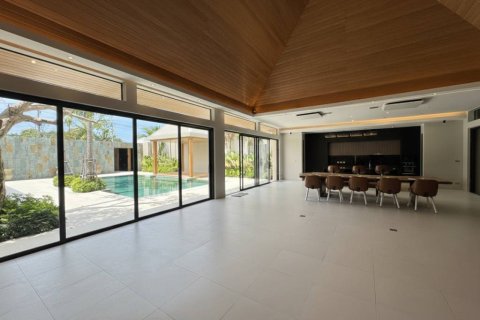 Chalet de 3 dormitorios en Surat Thani, Tailandia № 172941 - foto 7