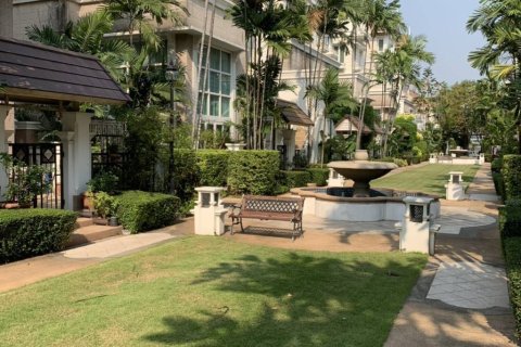 Townhouse à Bang Kho Laem, Bangkok, Thaïlande 5 chambres № 172945