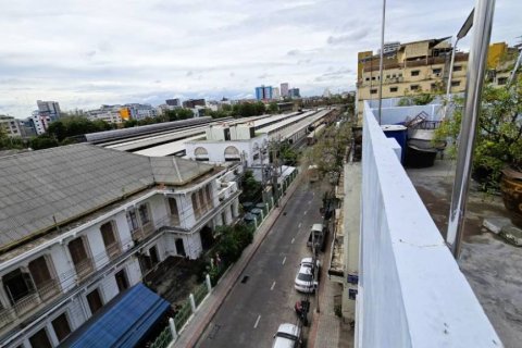 Adosado de 4 dormitorios en Bangkok, Tailandia № 149561 - foto 8