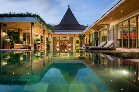 Chalet de 4 dormitorios en Phuket, Tailandia № 191180 - foto 2