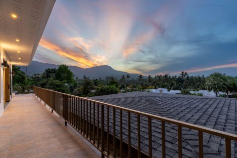 Chalet de 3 dormitorios en Ko Samui, Tailandia № 167525 - foto 23