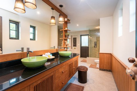 Villa in Phuket, Thailand 2 Schlafzimmer № 167527 - Foto 18