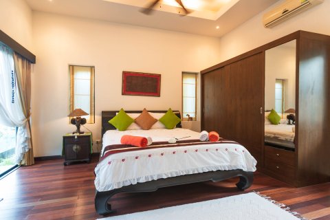 Villa in Phuket, Thailand 2 Schlafzimmer № 167527 - Foto 28