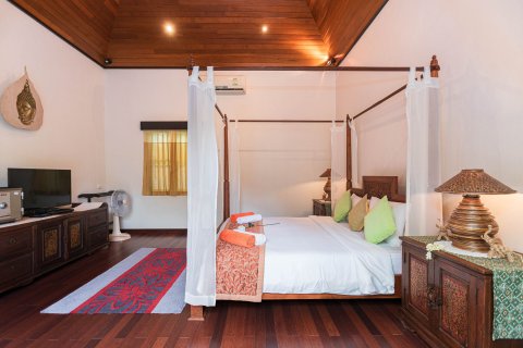 Villa in Phuket, Thailand 2 Schlafzimmer № 167527 - Foto 16
