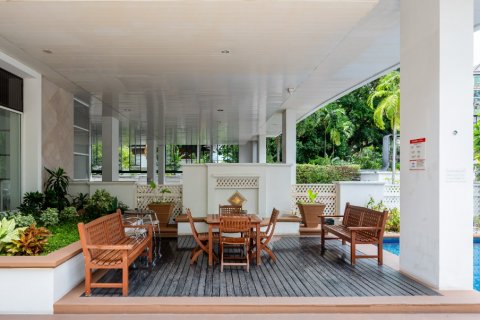 Condominio de 2 dormitorios en Bangkok, Tailandia № 143153 - foto 23
