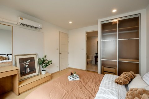 Condominio de 2 dormitorios en Bangkok, Tailandia № 143153 - foto 13