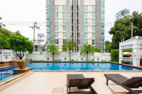 Condominio de 2 dormitorios en Bangkok, Tailandia № 143153 - foto 25