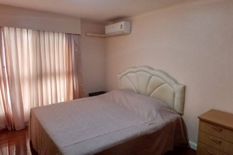 Condominio de 2 dormitorios en Bangkok, Tailandia № 143152 - foto 5