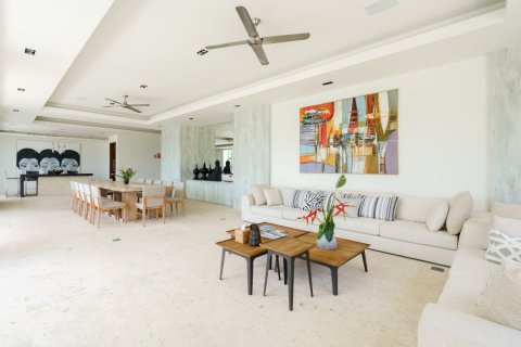 Casa de 6 dormitorios en Ko Samui, Tailandia № 180715 - foto 9