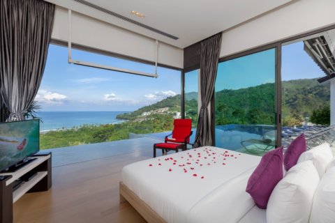Casa de 6 dormitorios en Phuket, Tailandia № 180709 - foto 14