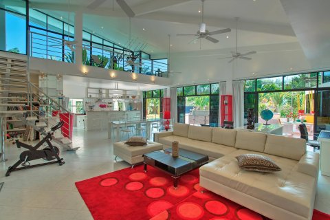 Casa de 17 dormitorios en Phuket, Tailandia № 180712 - foto 6