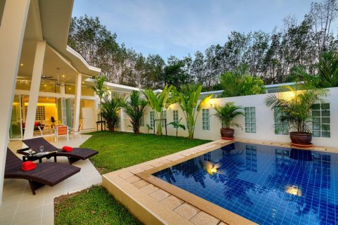 Casa de 17 dormitorios en Phuket, Tailandia № 180712 - foto 24