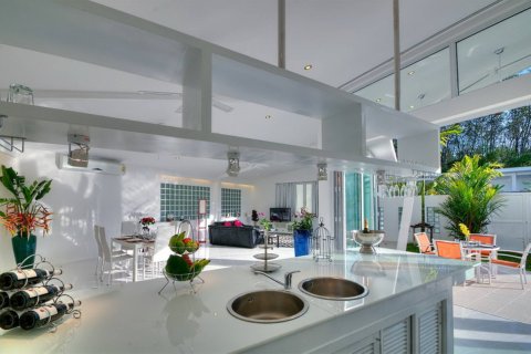 Casa de 17 dormitorios en Phuket, Tailandia № 180712 - foto 29