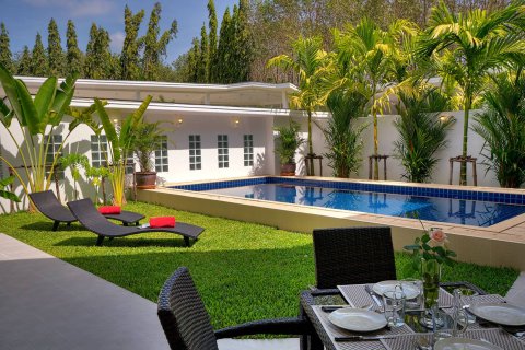 Casa de 17 dormitorios en Phuket, Tailandia № 180712 - foto 21