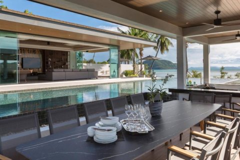 Casa de 6 dormitorios en Ko Samui, Tailandia № 180710 - foto 10
