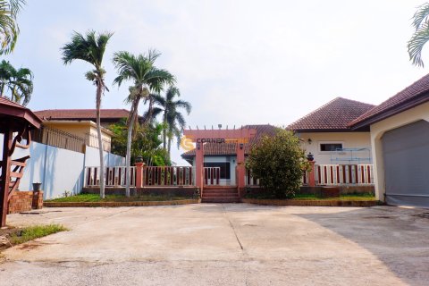 Estudio en Pattaya, Tailandia № 160174 - foto 4