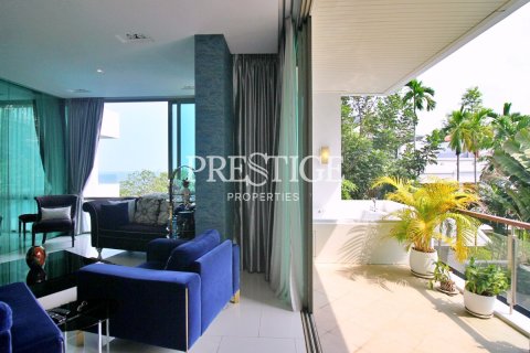Condo in Pattaya, Thailand, 3 bedrooms № 198486 - photo 24