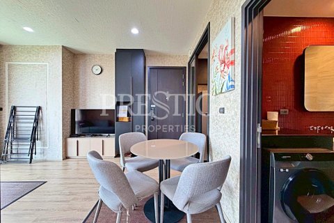 Condo in Pattaya, Thailand, 2 bedrooms  № 198485 - photo 5