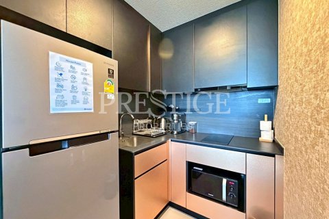 Condo in Pattaya, Thailand, 2 bedrooms  № 198485 - photo 8