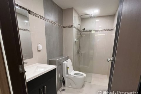 Condominio de 2 dormitorios en Phuket, Tailandia № 203374 - foto 12