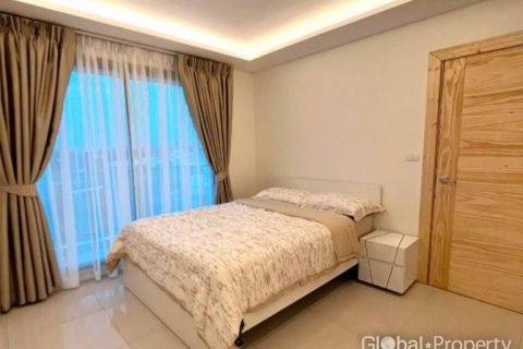 Condominio de 2 dormitorios en Phuket, Tailandia № 203374 - foto 8