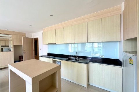 Apartamento de 3 habitaciones en Pattaya, Tailandia № 203377 - foto 5