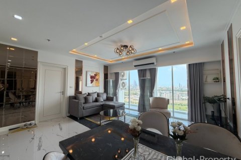 Condominio de 2 dormitorios en Pattaya, Tailandia № 203375 - foto 12