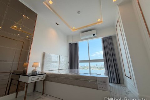 Condominio de 2 dormitorios en Pattaya, Tailandia № 203375 - foto 4