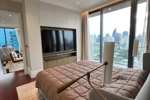 Condominio de 3 dormitorios en Bangkok, Tailandia № 144621 - foto 11