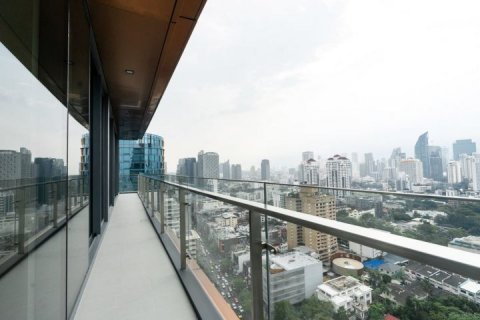 Condominio de 3 dormitorios en Bangkok, Tailandia № 144621 - foto 18