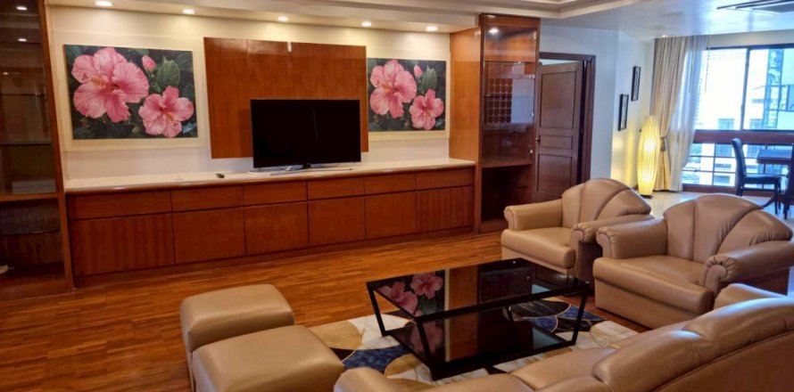 Condominio de 3 dormitorios en Bangkok, Tailandia № 144624