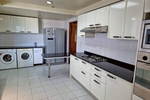 Condominio de 3 dormitorios en Bangkok, Tailandia № 144624 - foto 7