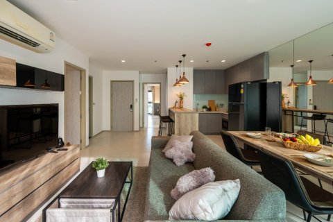 Condo in Bangkok, Thailand, 2 bedrooms № 144623 - photo 3