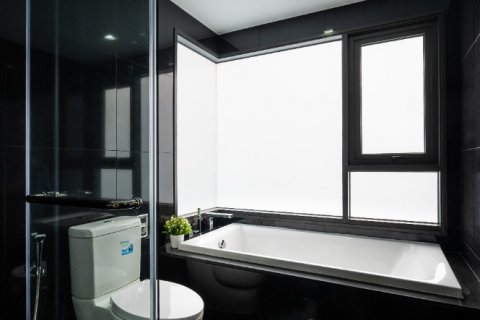 Condo in Bangkok, Thailand, 2 bedrooms № 144623 - photo 13