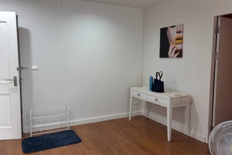 Condominio de 1 dormitorio en Bangkok, Tailandia № 144620 - foto 8