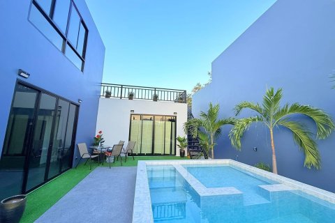 Chalet de 3 dormitorios en Cha-am, Tailandia № 222429 - foto 6