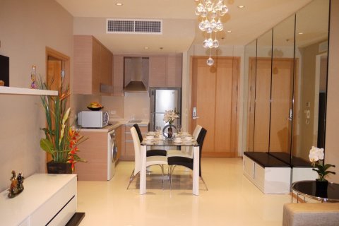 Condominio de 1 dormitorio en Bangkok, Tailandia № 143447 - foto 4