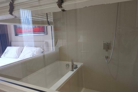 Condominio de 2 dormitorios en Bangkok, Tailandia № 143449 - foto 6