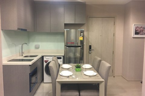 Condominio de 1 dormitorio en Bangkok, Tailandia № 143448 - foto 5