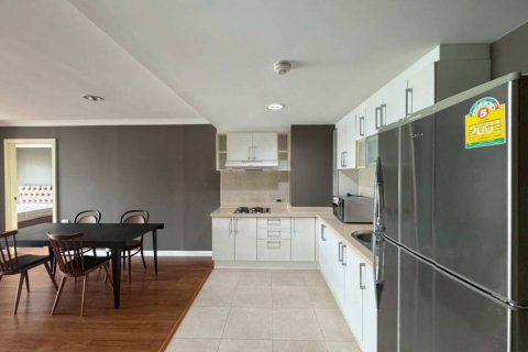 Condominio de 2 dormitorios en Bangkok, Tailandia № 160987 - foto 4