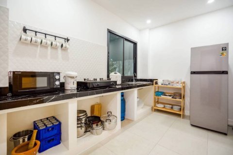 Chalet de 4 dormitorios en Hua Hin, Tailandia № 160983 - foto 7