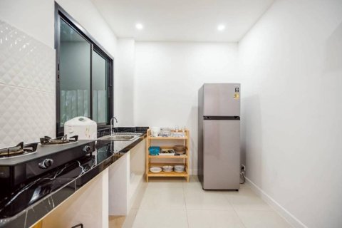 Chalet de 4 dormitorios en Hua Hin, Tailandia № 160983 - foto 6