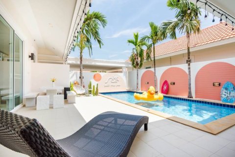 Chalet de 3 dormitorios en Cha-am, Tailandia № 160981 - foto 8
