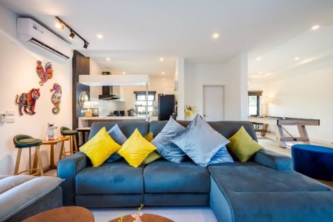 Chalet de 4 dormitorios en Hua Hin, Tailandia № 160985 - foto 4