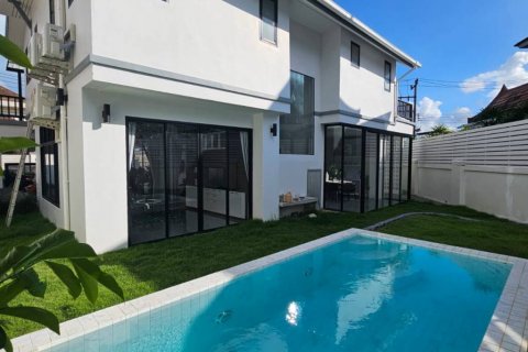 Chalet de 4 dormitorios en Phuket, Tailandia № 116762 - foto 2