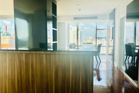 Condominio de 3 dormitorios en Bangkok, Tailandia № 143868 - foto 7