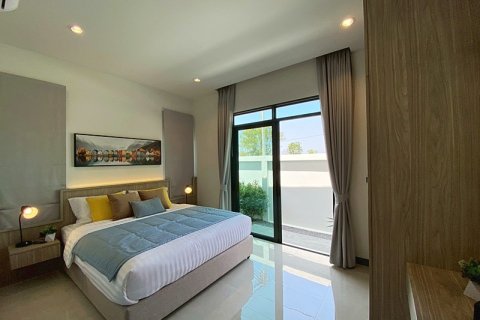 Chalet de 3 dormitorios en Hua Hin, Tailandia № 168264 - foto 29